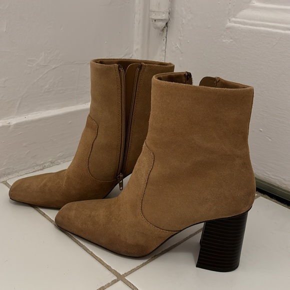 Leather Block Heel Ankle Boots - Picture 4 of 7